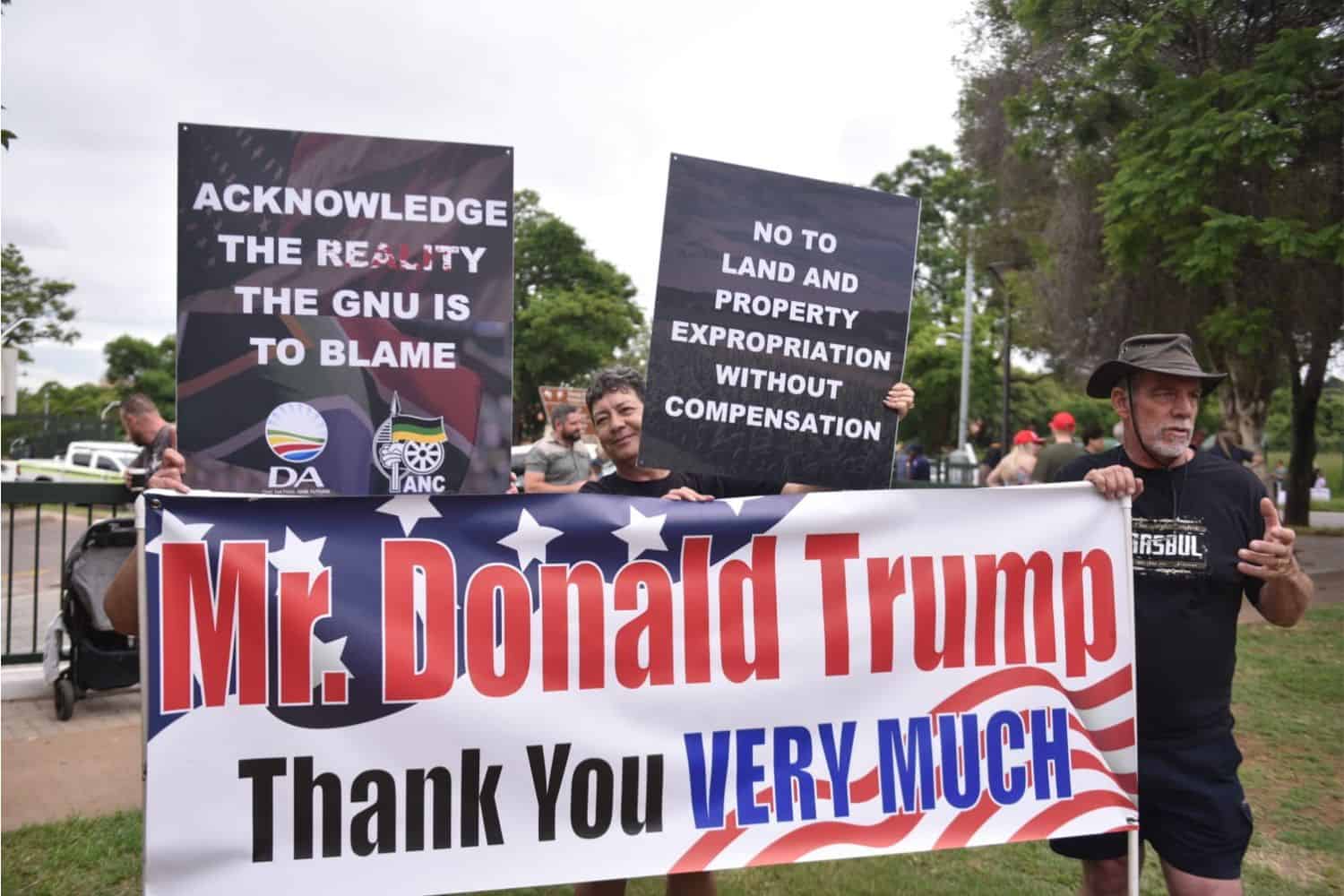 Afrikaaners-at-US-Embassy