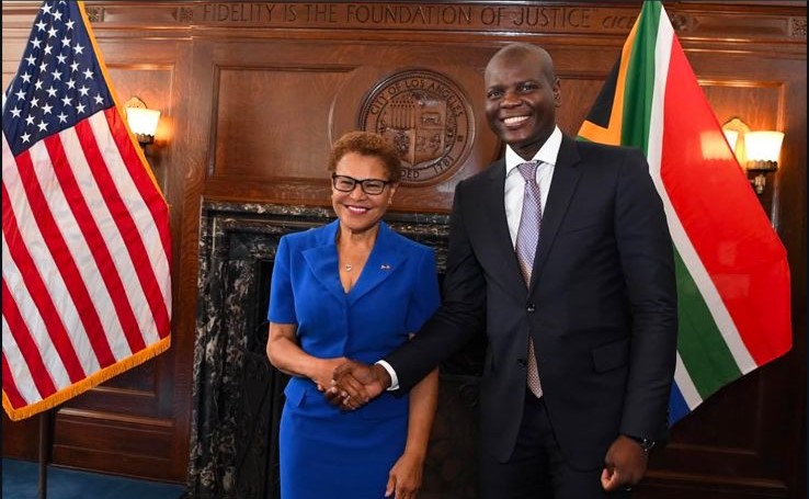 Minister Ronald Lamola meeting with the Mayor of Los Angeles Karen Bass (16/09/25) (Image: DIRCO / Instagram)