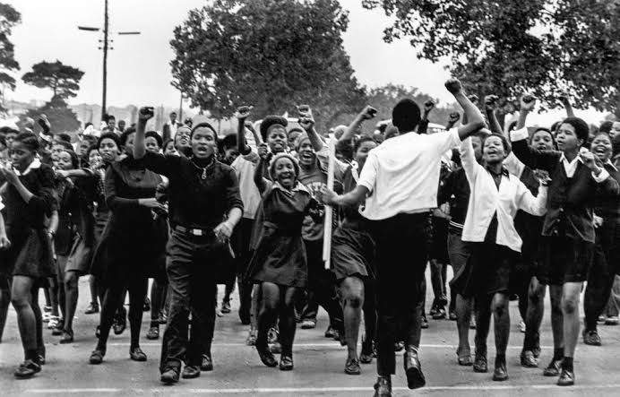 1976 student uprisings / soweto massacres - image: Gallo images