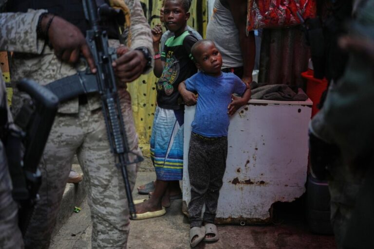 New wave of gang violence in Haiti displaces hundreds Image: Odelyn Joseph via AP