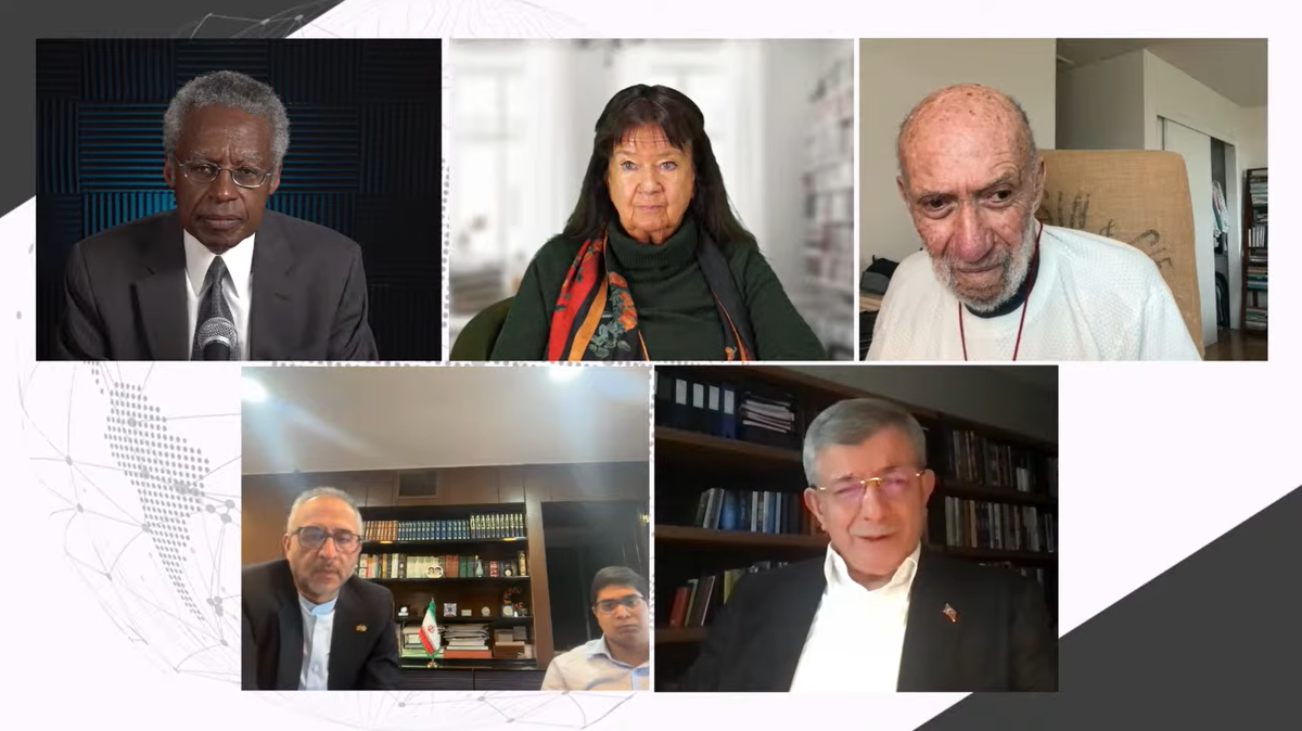 The first panel of speakers at EIR's May 15 Roundtable