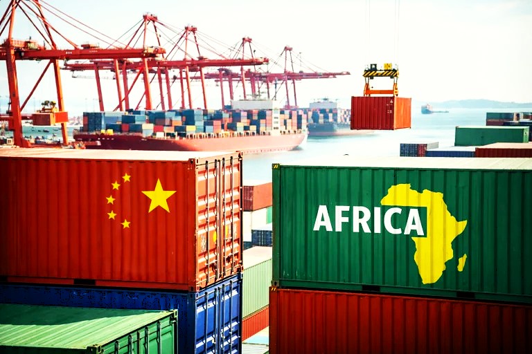 China-Africa trade booming - shipping container - image: Voice of Emirates