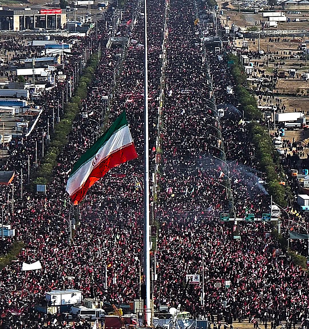 MILLIONS MORE COME OUT FOR KHAMENEI FUNERAL IN QOM - image: ARY News