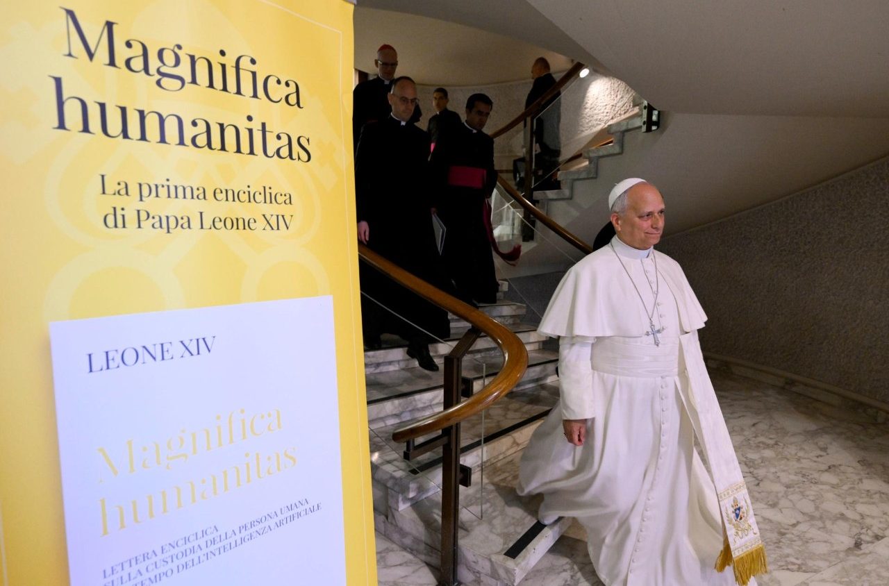 FIRST DAY OF VATICAN AI CONFERENCE FOCUSES ON MAGNIFICA HUMANITAS - IMAGE: VATICAN NEWS