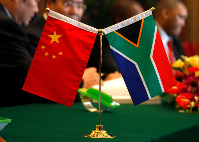 DEPUTY MINISTER SIBIYA REAFFIRMS PARTNERSHIP WITH CHINESE BUSINESS COMMUNITY - IMAGE: REUTERS